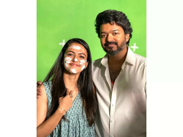 Aparna Das and Vijay