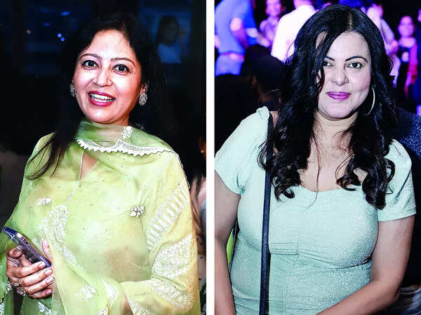 (L) Nidhi Prakash (R) Raina Pandey