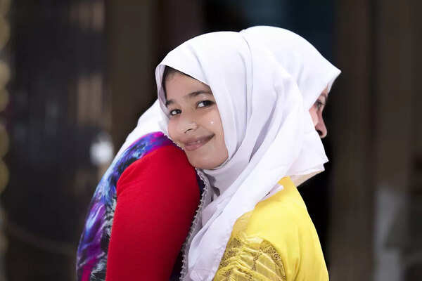 Happy Eid-ul-Fitr 2022: Eid Mubarak Images, Quotes, Wishes,