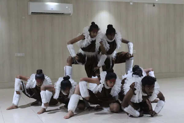 dance 1