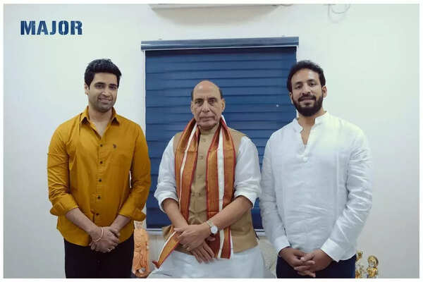 Major team with Rajnath singh