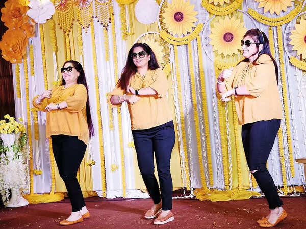 (L-R) Anjali Seth, Rithika Mehra and Preeti Talwar