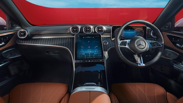 2022 Mercedes-Benz C-Class interior