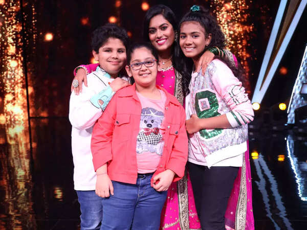 Team members of Sayli Kamble who performed the ritual