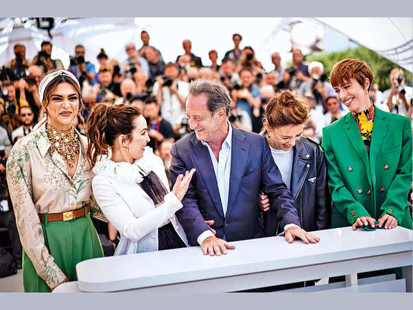 Jury President Vincent Lindon (centre), poses with jury members Deepika Padukone, from left, Noomi Rapace, Jasmine Trinca, and Rebecca Hall