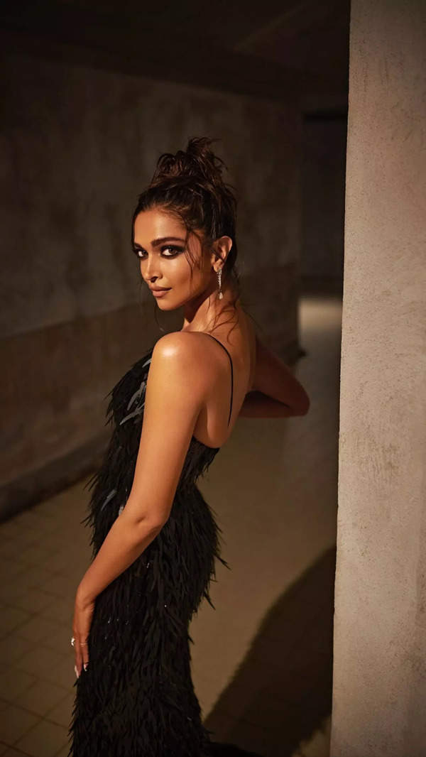 Cannes 2022: Sultry Deepika Padukone shimmers in feather-like
