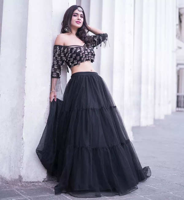 Photos: Neha Malik burns the internet with a stylish lehenga | Bhojpuri ...