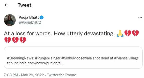 pooja bhatt