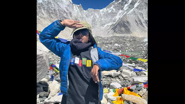 everest: 10-yr-old B’luru Boy Treks To Everest Base Camp | Bengaluru News – Times of India
