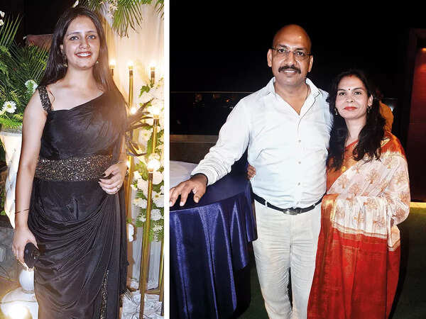 (L) Sakshi Singh (R) Santosh and Vandana Tiwari