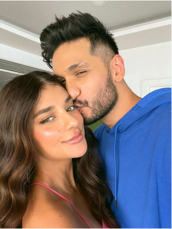 Arjun Kanungo with Carla Dennis