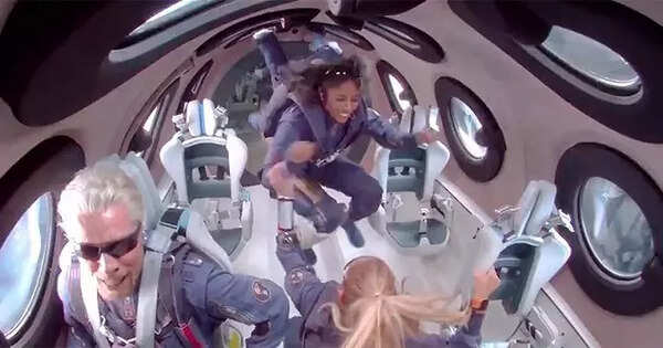 Sirisha-Bandla-in-space