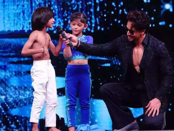 Aditya patil with tiger shroff
