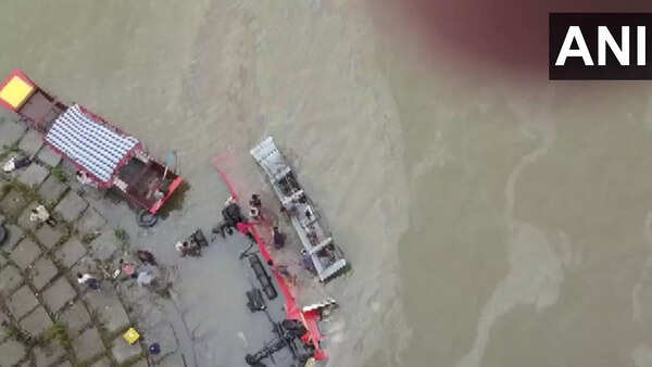 Narmada river accident