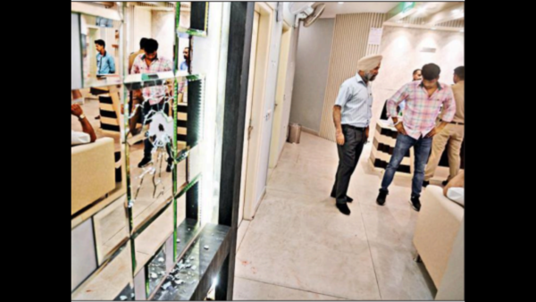 Cop suffers gunshot wound from AK-47 rifle in hotel