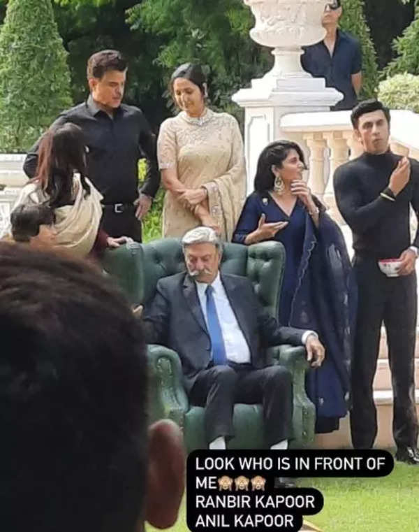 Ranbir Kapoor and Anil Kapoor's look from 'Animal' LEAKED as they shoot at  Pataudi Palce | Hindi Movie News - Times of India