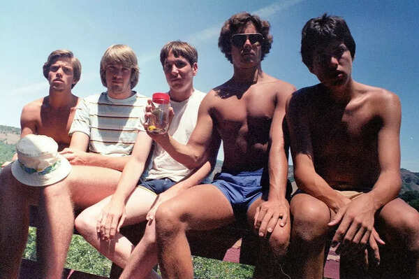 US friends - 01 (Pic - John Wardlaw)