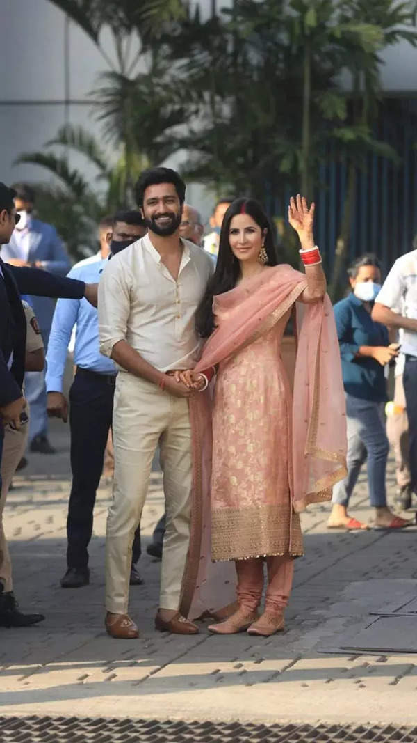 Body Language Expert Decodes Vicky Kaushal & Katrina Kaif’s ...