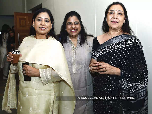 (L-R) Pooja Chadha, Bela Bhateja and Sangeeta Banerjee