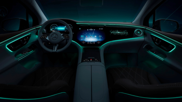 Mercedes-Benz EQE SUV cabin