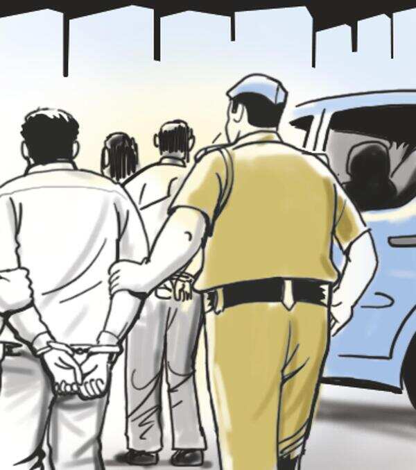 3 booked for selling alcohol-laced herbal tonic