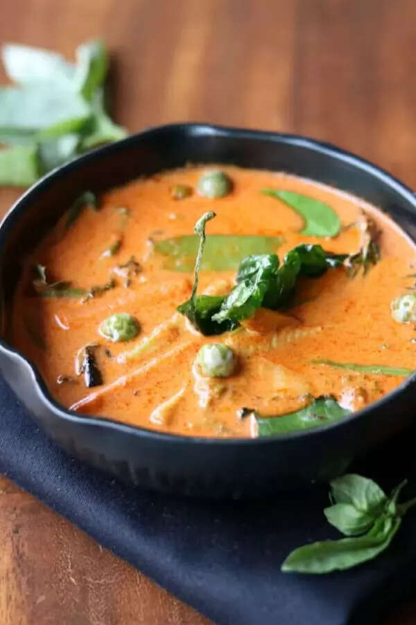 coco-Vegetable Thai Red Curry