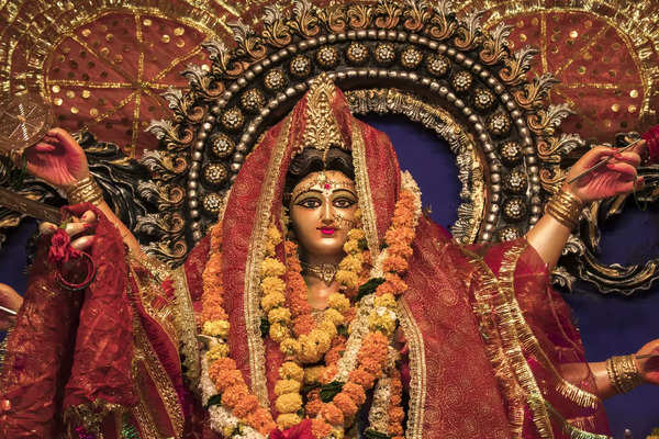 Get Navratri ready with Palak Tiwari's stunning saree looks – News9Live
