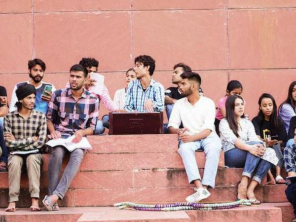 शीर्षक रहित डिज़ाइन (2)