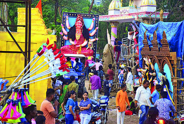Navratri begins: After 2 years, festivities in city to witness pre-Covid pomp & gaiety