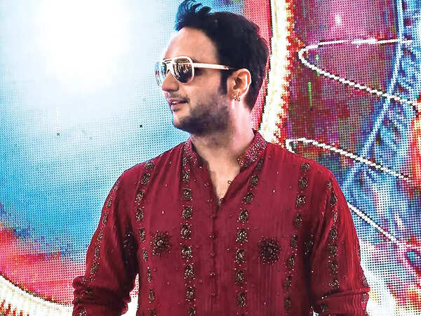 ‘After two years, we are fully booked this Navratri!,’ say singers ...