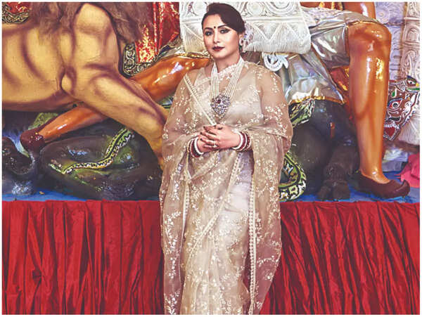Rani Mukerji: We are celebrating Durga Puja in all its glory this year ...