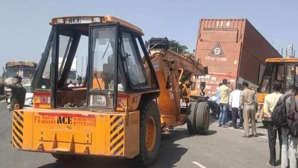 Vadodara road mishap