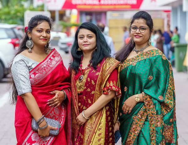 pg4_Durgapuja