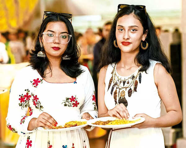 pg4_Durgapuja1