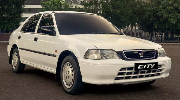Honda City of the first generation