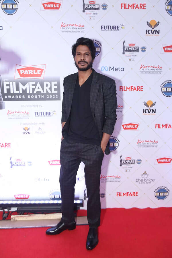 Actor Sundeep Kishan at the red carpet at the 67th Parle Filmfare Awards South 2022