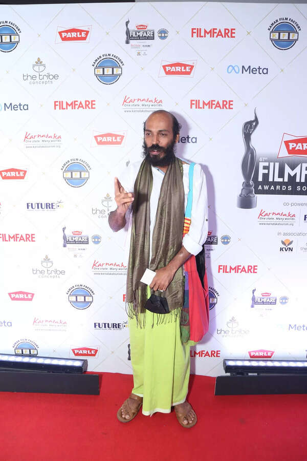 Director Raj B Shetty at the red carpet at the 67th Parle Filmfare Awards South 2022