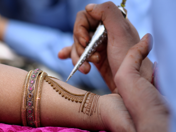 Happy Karwa Chauth Messages Pictures and GIFs
