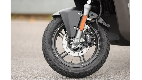 hero vida v1 pro electric scooter review