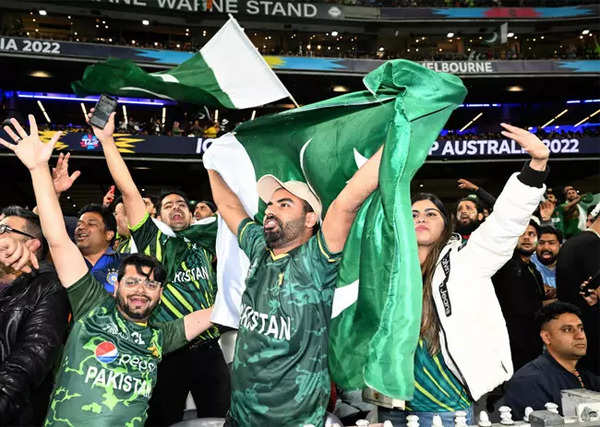 Pakistani fans