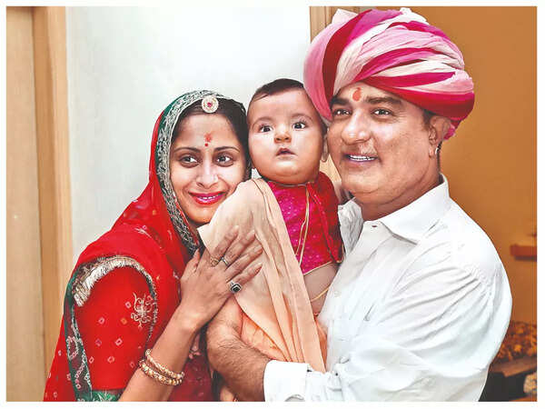 Sangita Ghosh and Shailender Singh with their daughter, Devi