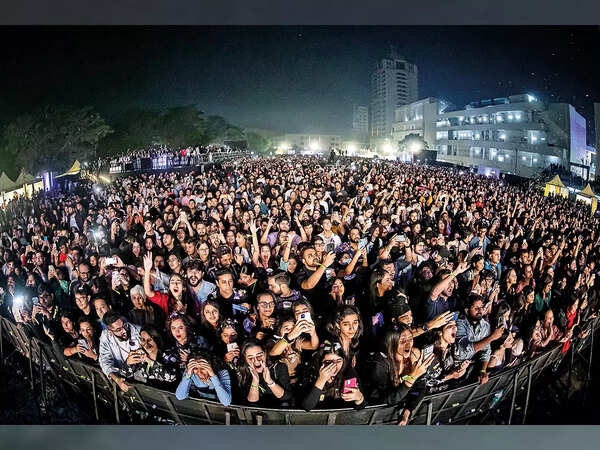 Audience came in large numbers to cheer for the artiste