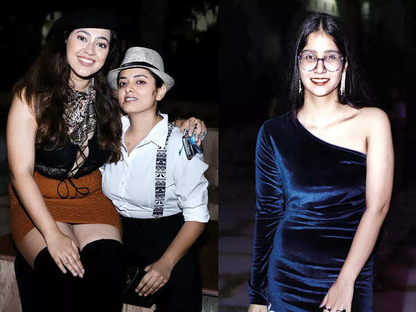 (L) Snigdha and Garima (R) Tanishqa