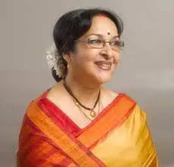 મમતા શંકર ઘડિયાળ 1
