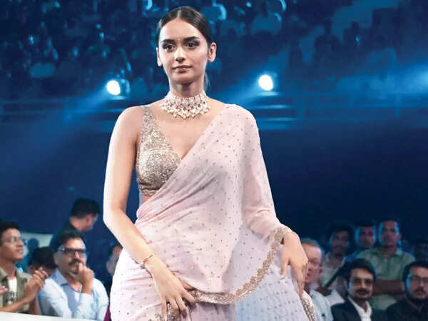 Manushi Chhillar
