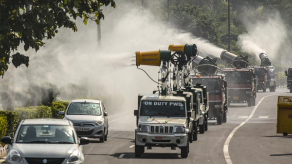 BS3 petrol and BS4 diesel vehicles banned in Delhi to cope with 'severe'AQI
