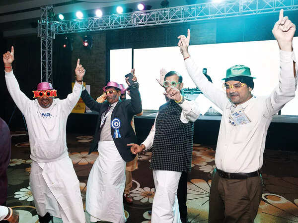 LUNGI DANCE: (L-R) Rahul, Rajnish, Amit and SK Dwivedi