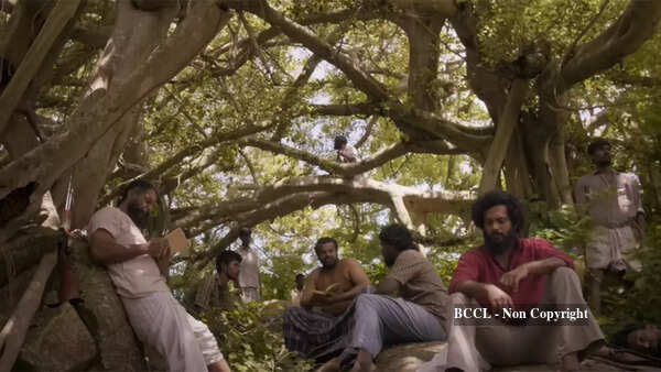 Ratha Saatchi Movie Review 60 Photos - Moonagedaydream.film