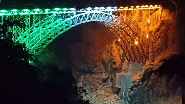India China Border | Siyom Bridge: Rajnath Singh inaugurates crucial bridge to LAC in Arunachal Pradesh, 27 other projects