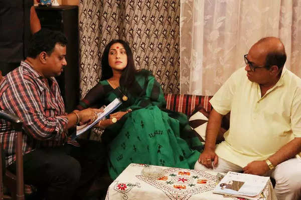 Director Sandip Chowdhury's untimely demise leaves Tollywood in shock |  Bengali Movie News - Times of India